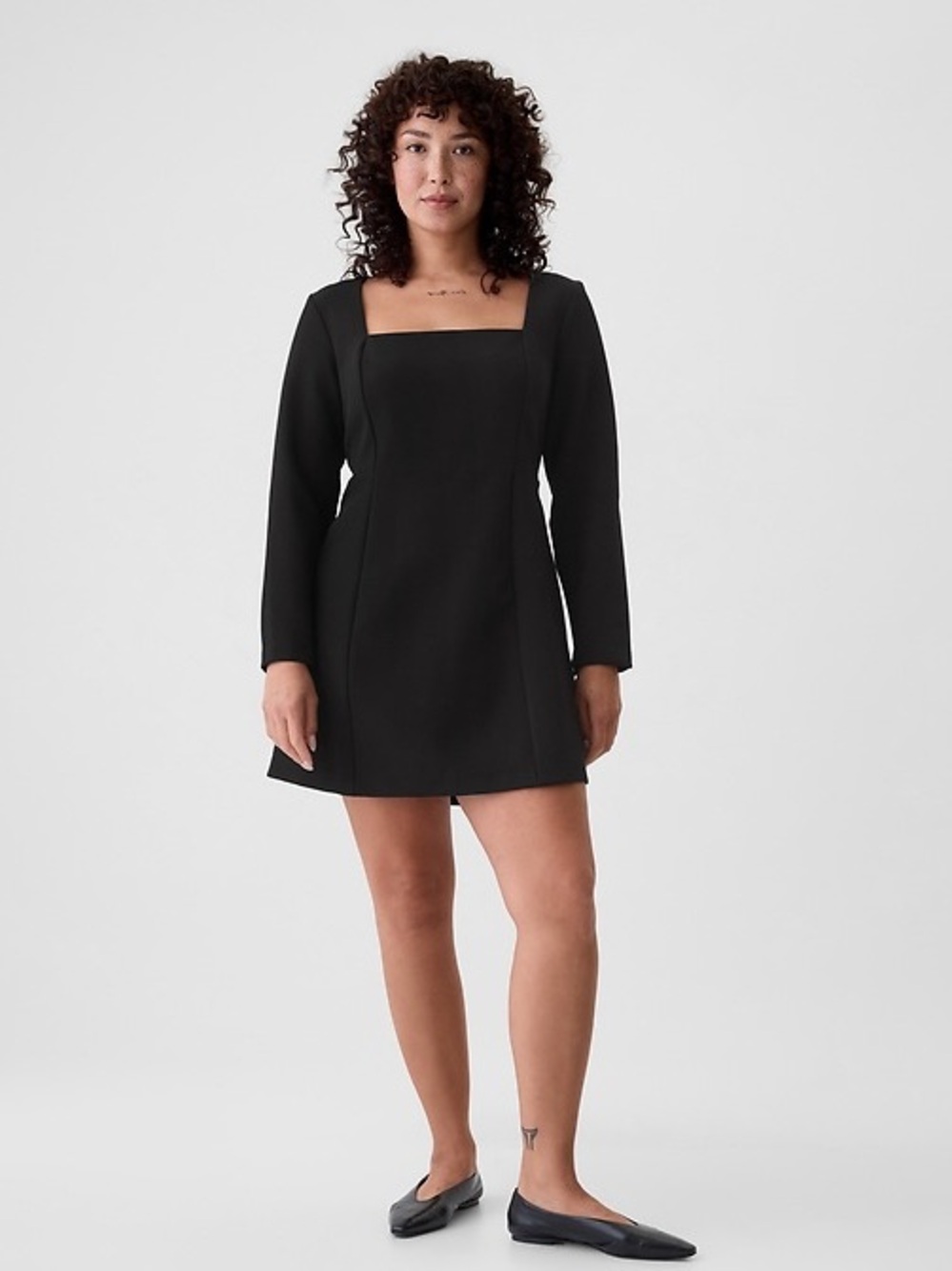 GAP Black Square Neck Long Sleeve Mini Dress NWT Size 8